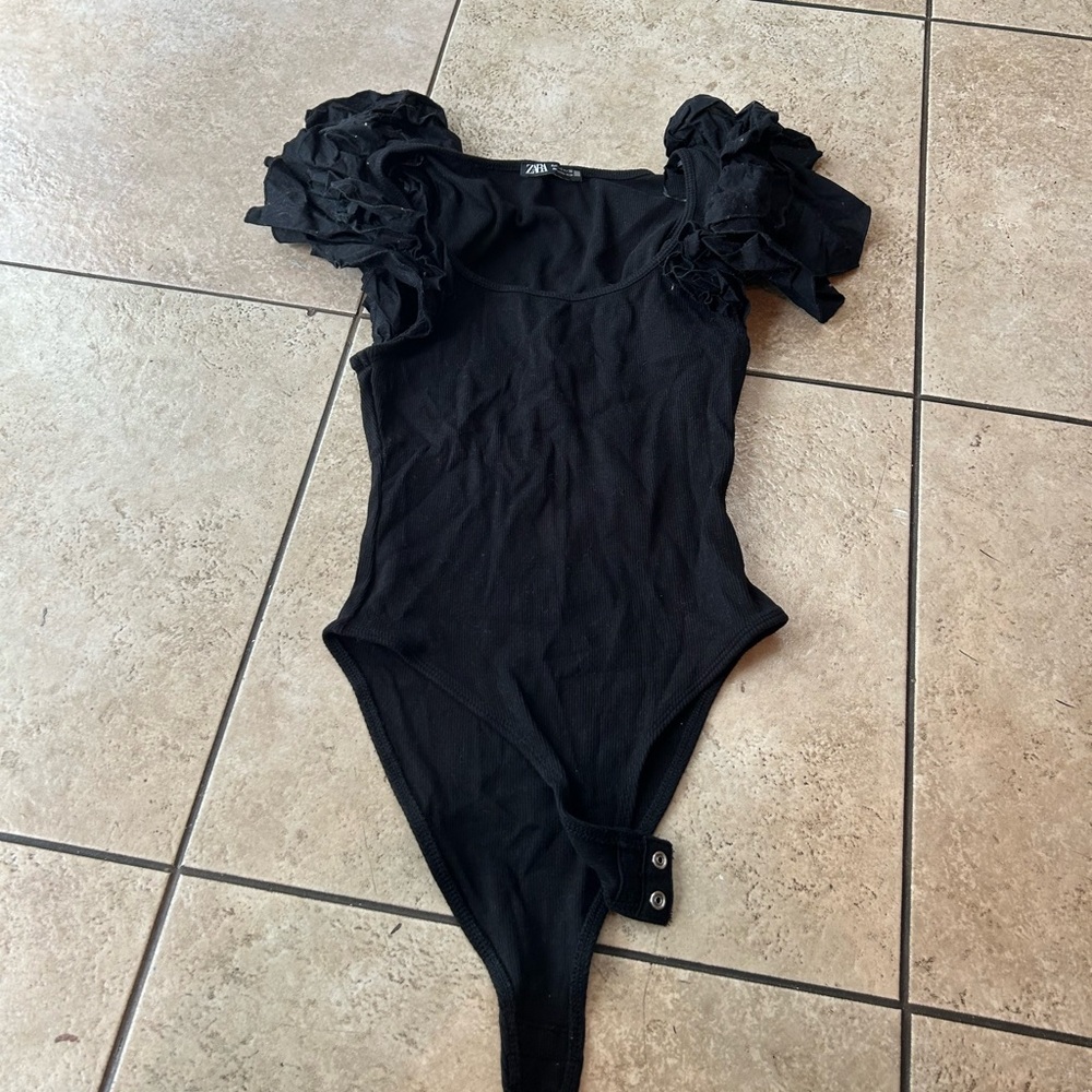 Zara Black Ruffled Sleeve Bodysuit